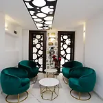 Glavatarski Hotel
