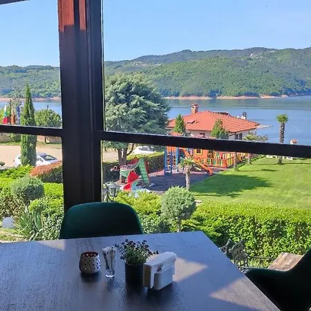 Hotel Glavatarski 3*
