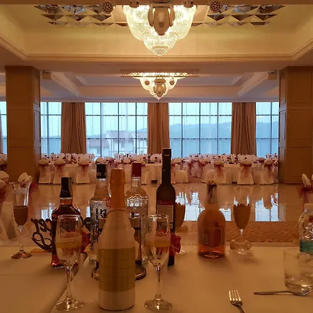 格拉瓦塔斯基汉旅馆 3* 格拉瓦塔斯