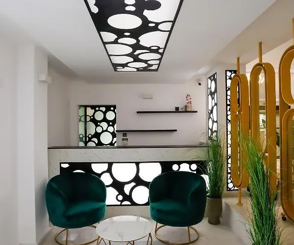 格拉瓦塔斯基汉旅馆 酒店