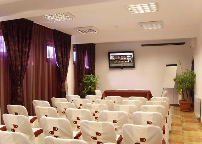 格拉瓦塔斯基汉旅馆 酒店 格拉瓦塔斯